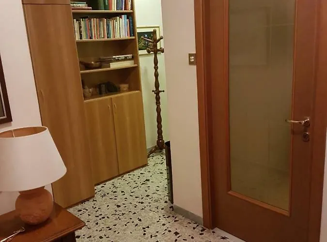 Mammo's House